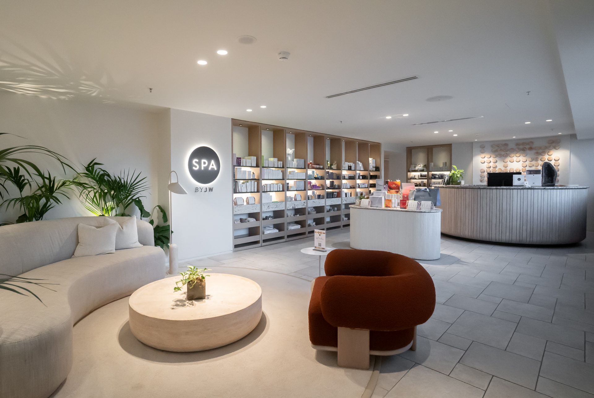 スパ「Spa by JW」の受付