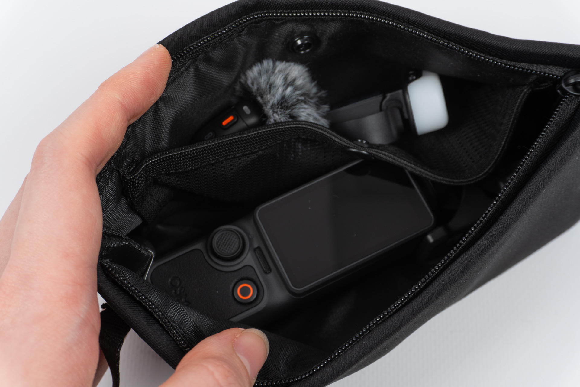 クリエイターコンボのみ付属するキャリーバッグ