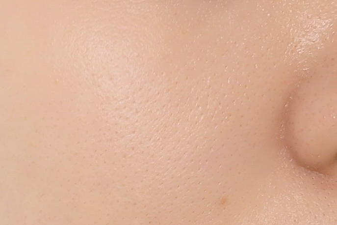 本体の美肌機能でなめらかさ・明るさ・トーンを調整して撮影