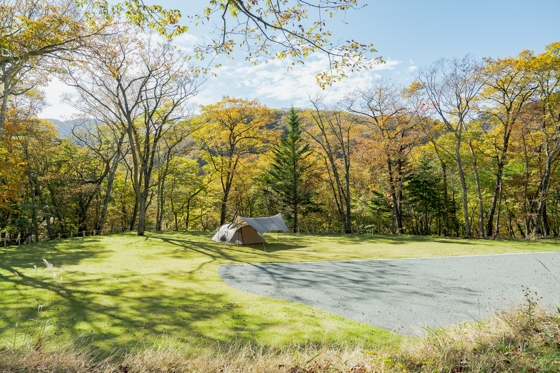 群馬県立赤城公園に「スノーピーク 赤城 キャンプフィールド」が開業