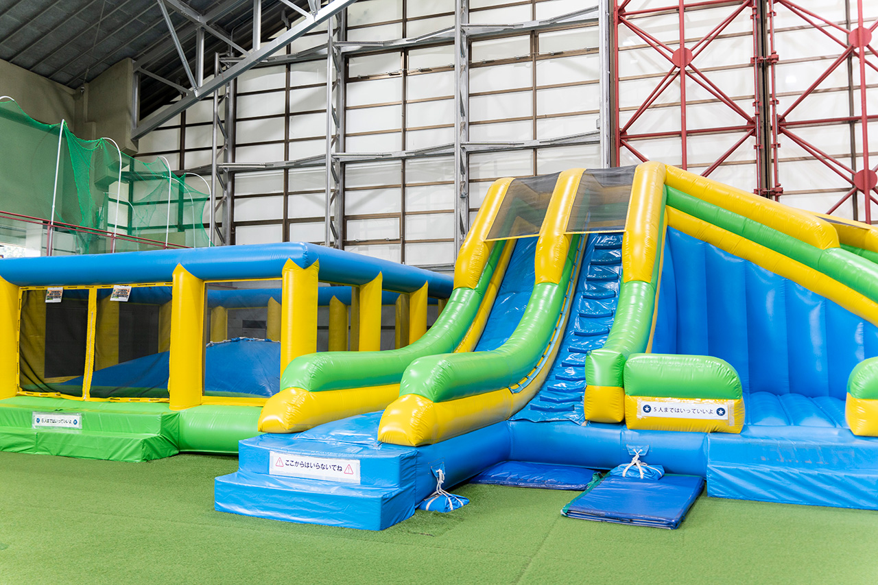 「キッズ・エアジム」は小学生以下対象