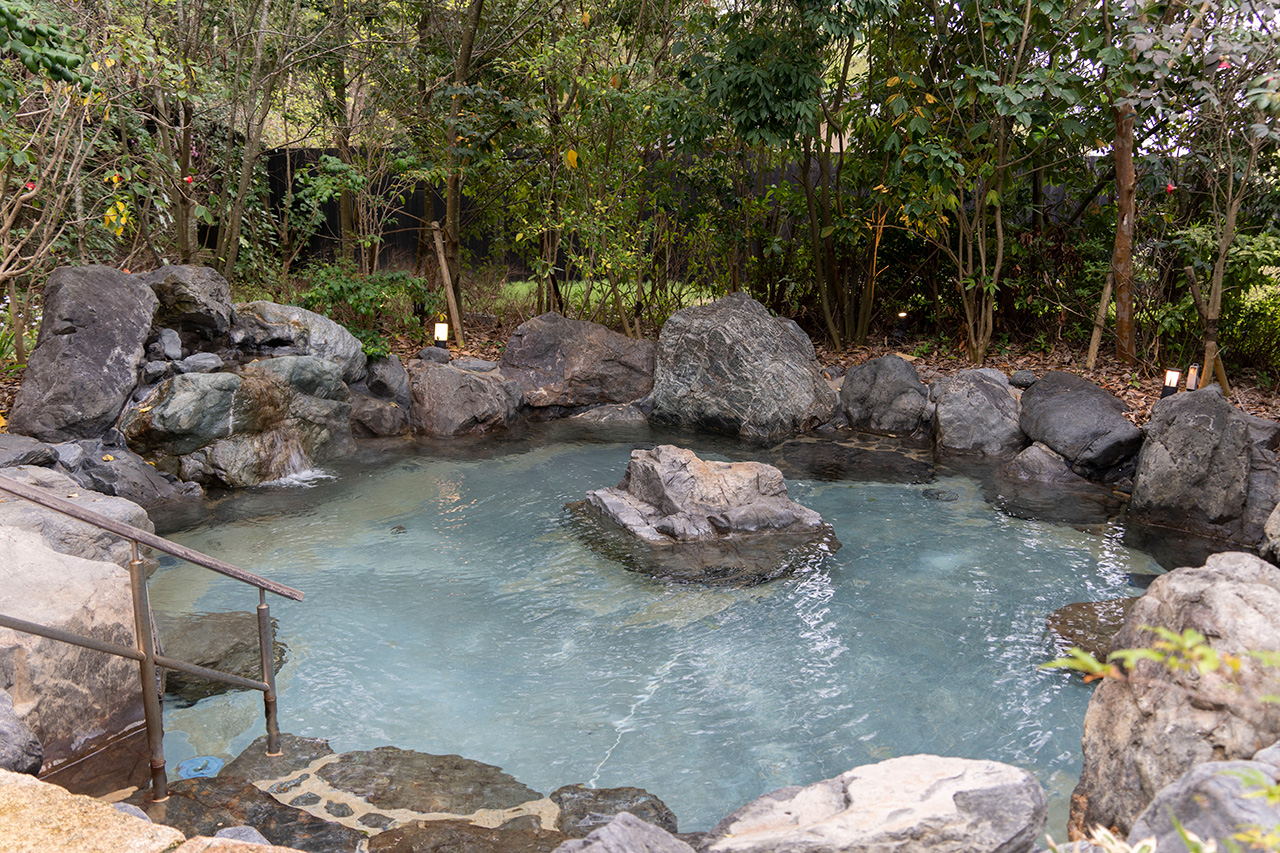 和の趣あふれる「杜乃湯（もりのゆ）」