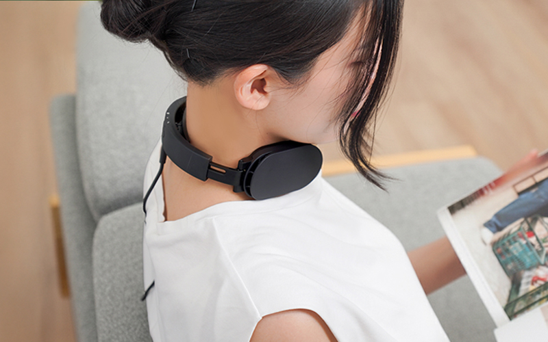 有線タイプで最軽量を実現した「ネッククーラーLite」