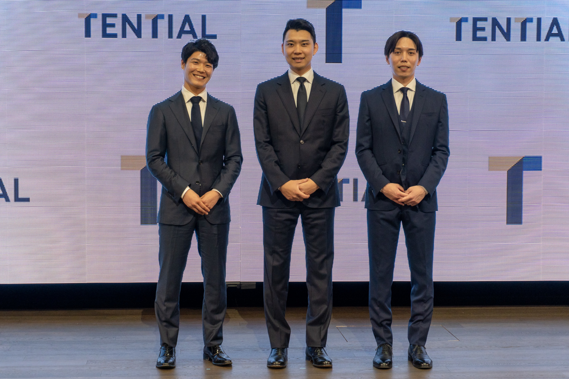 左から同社 執行役員CRO 舟山健太氏、代表取締役CEO 中西裕太郎氏、SLEEP事業責任者 塩野清雅氏