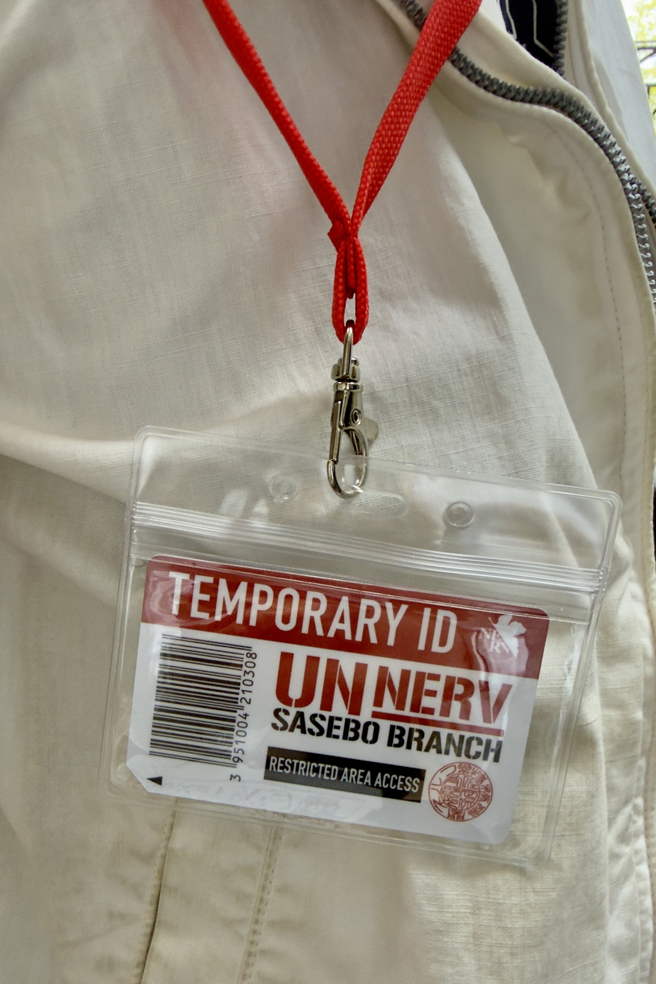 臨時職員IDを首から提げて体験しよう