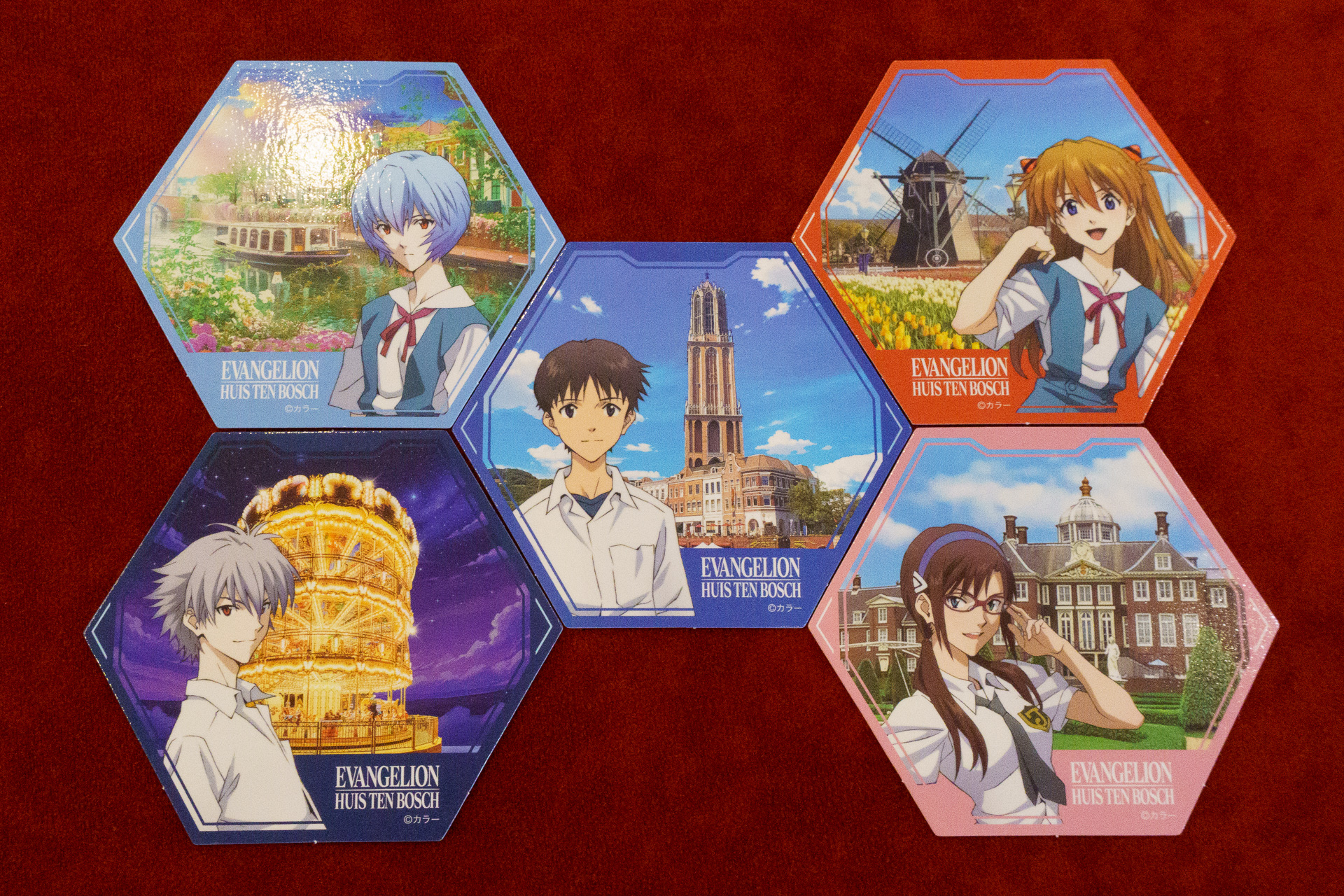 オリジナルデザインのコースターは全5種類をランダムでプレゼント