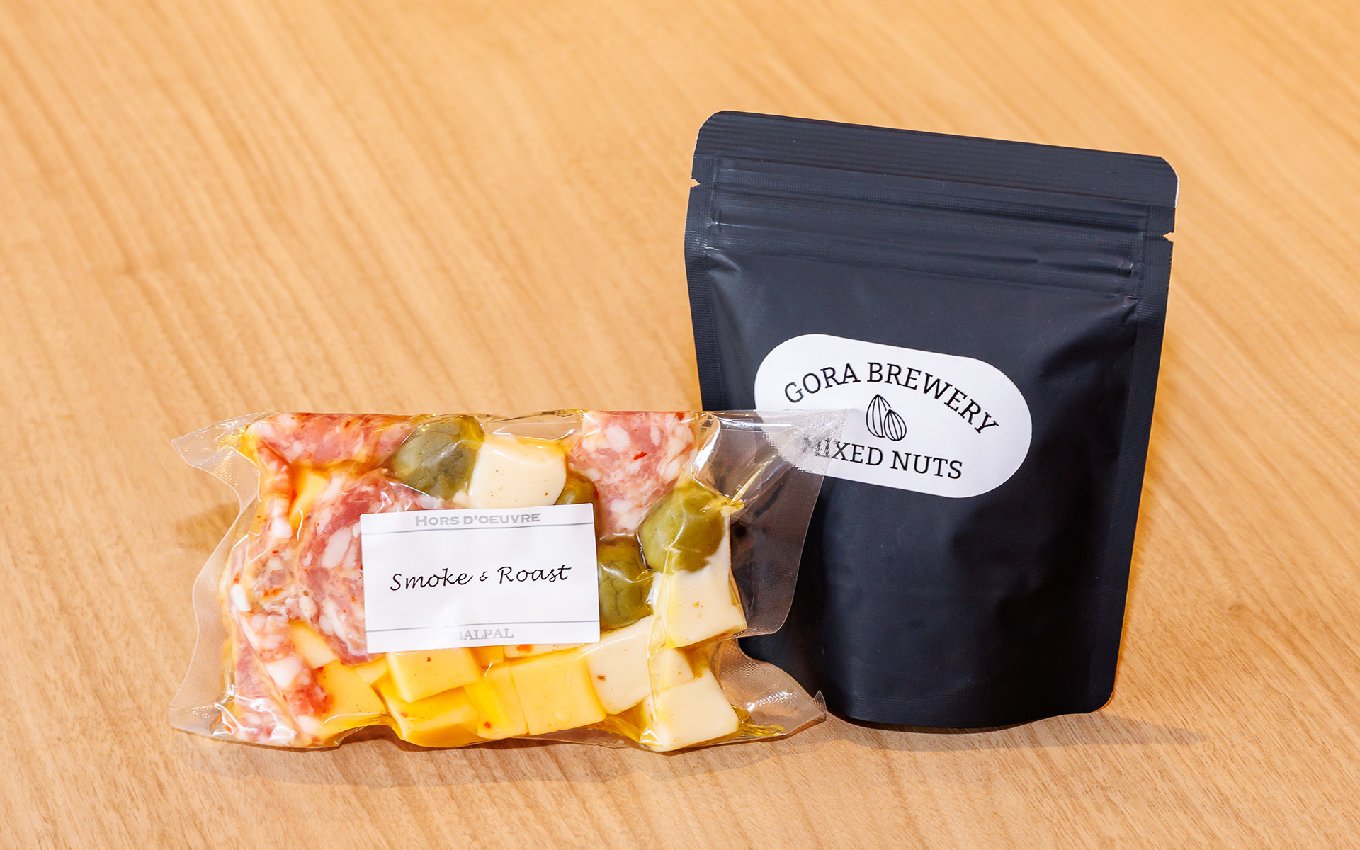 ウエルカムドリンクやおつまみなども