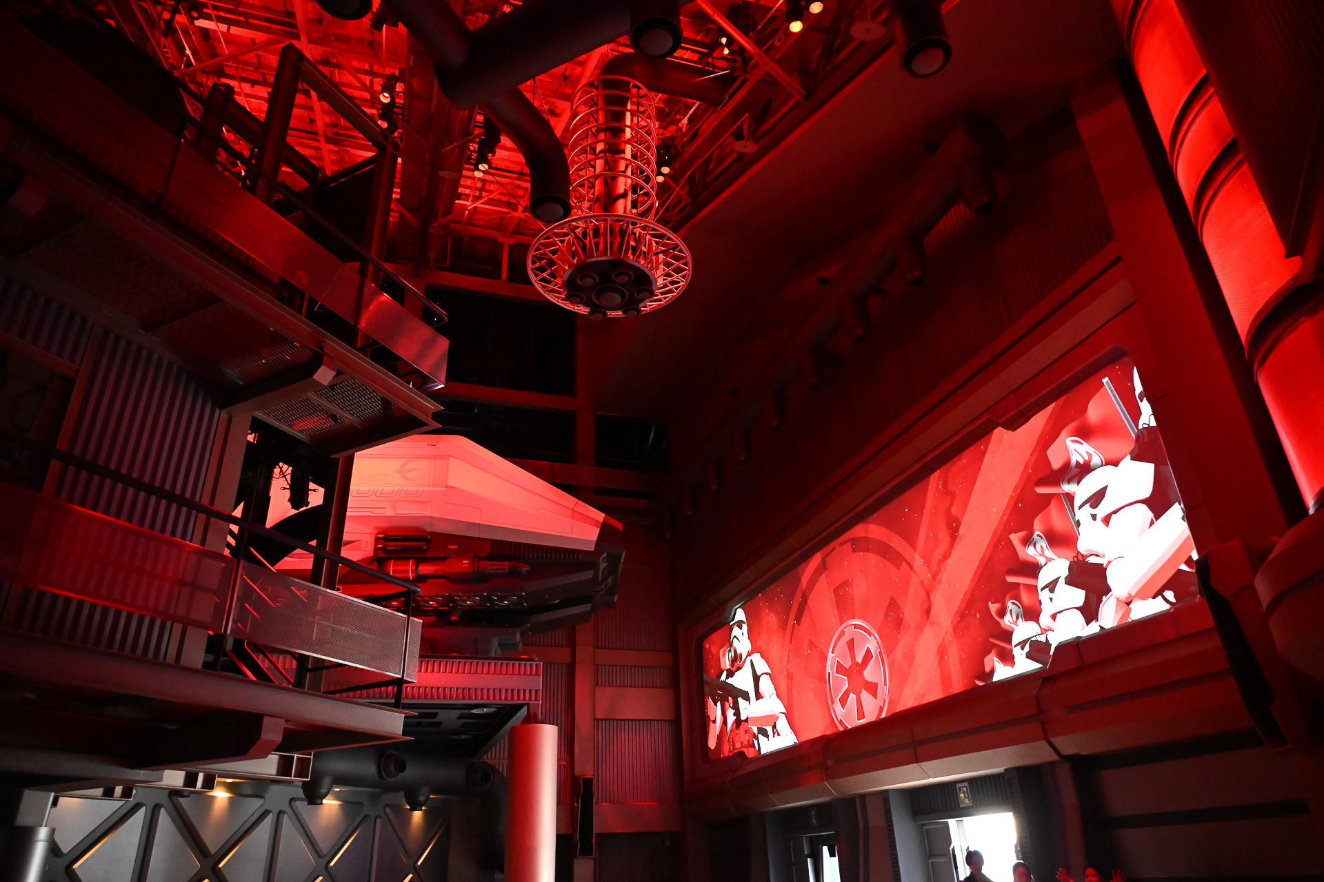 突如、帝国軍のリクルート映像が！