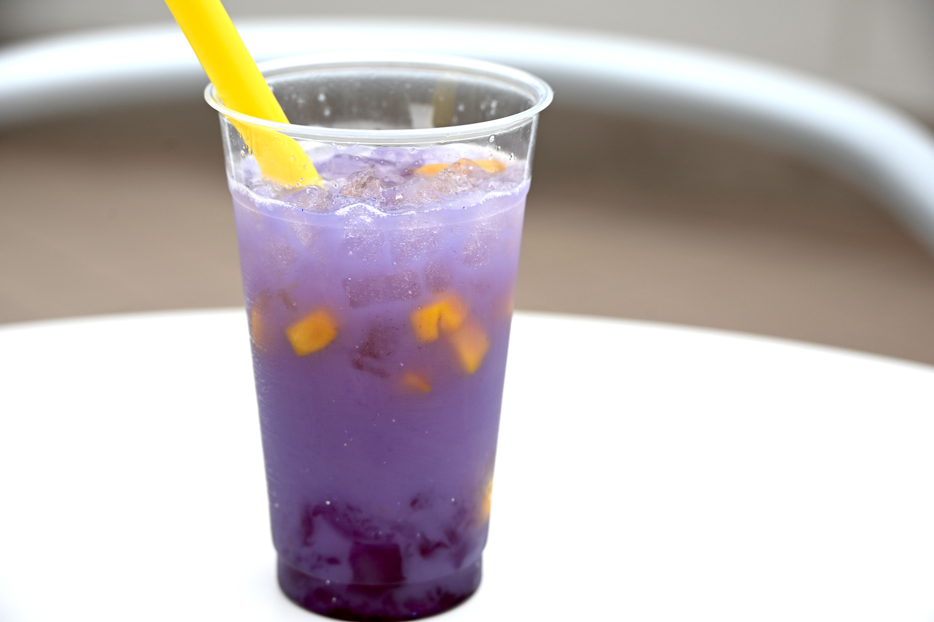 よくかき混ぜて飲むと、宇宙に強大な力が広がるような情景が