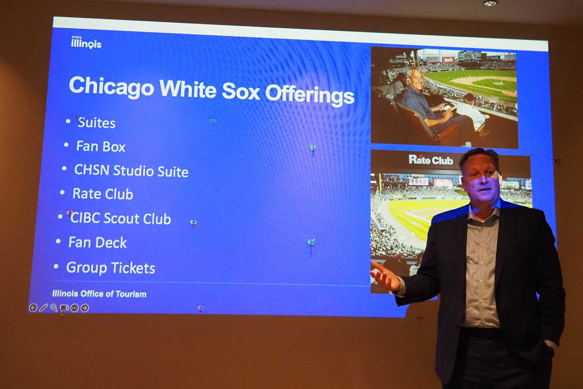 記者会見では球場内での多様なサービスをアピール