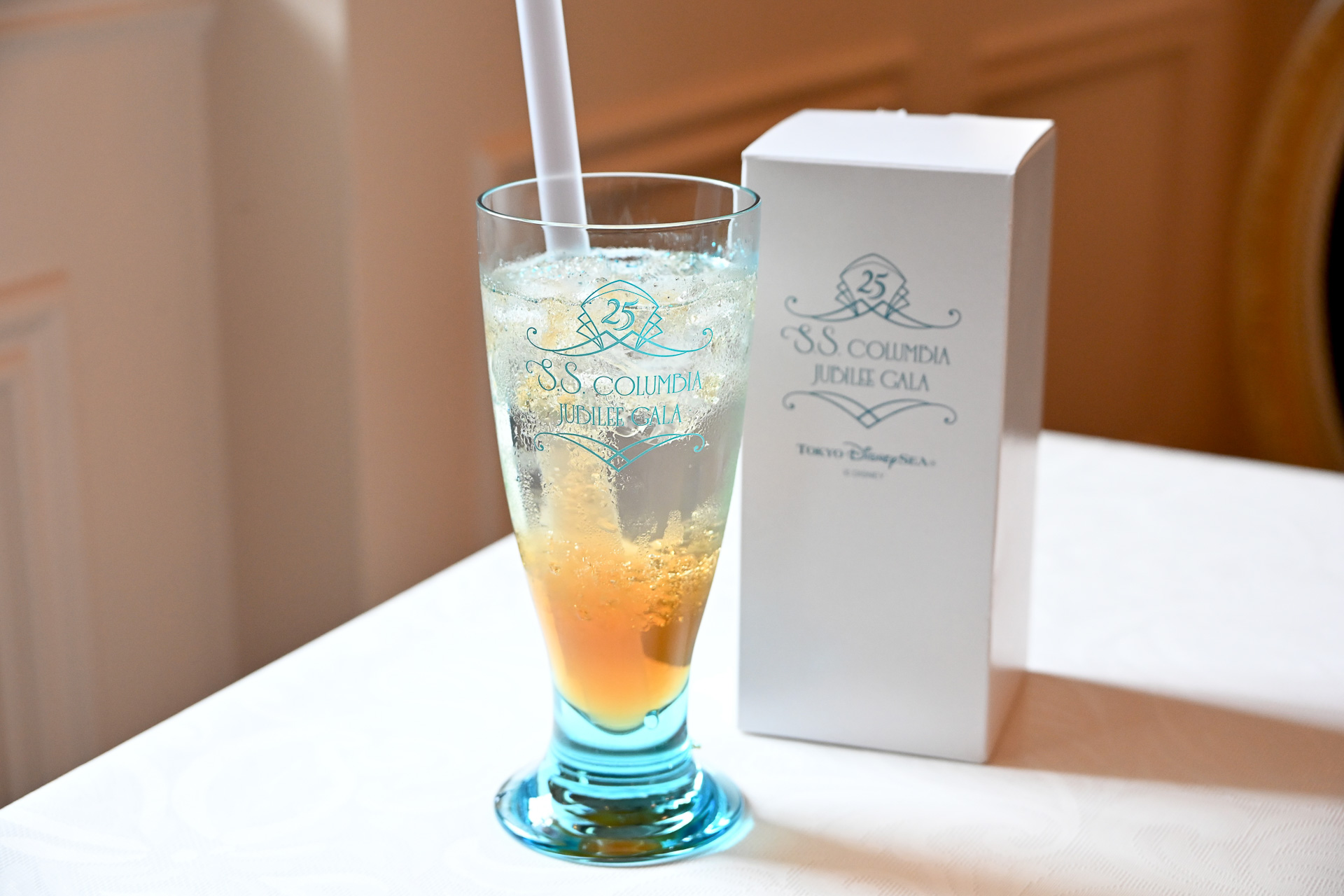 スパークリングドリンク（梅＆桜シロップ）