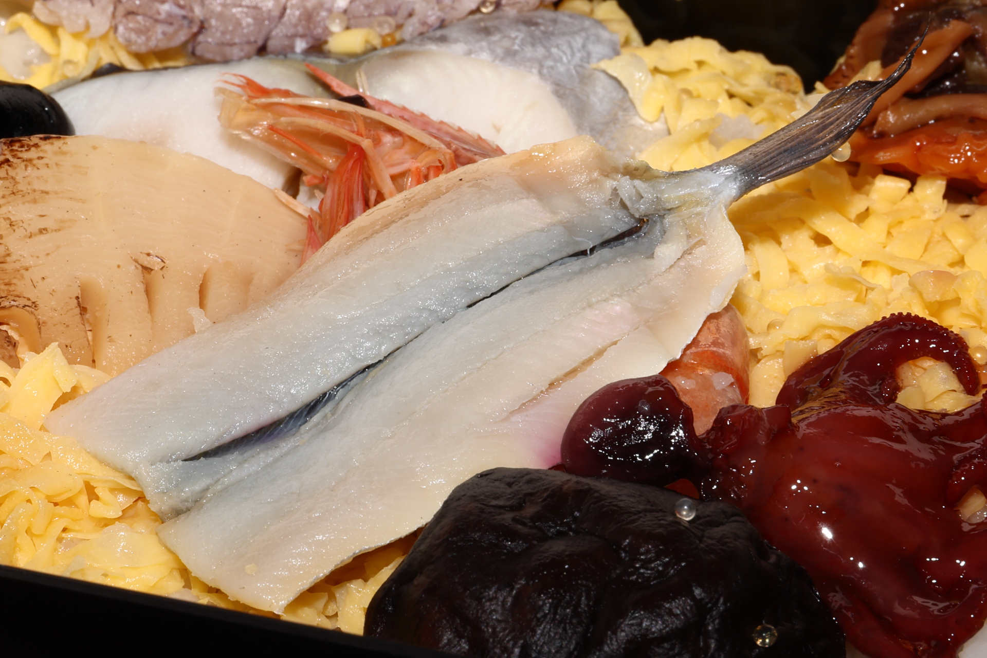 ままかり酢漬けの裏はこんな感じ