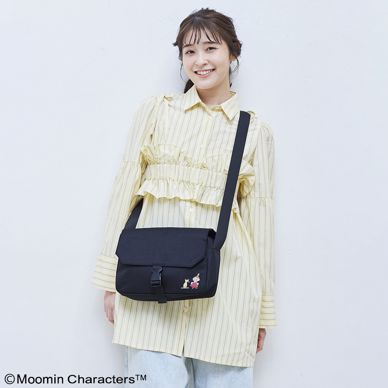 「MOOMIN ムーミン公式ファンブック 2026 ショルダーバッグ リトルミイ＆ネコver.」