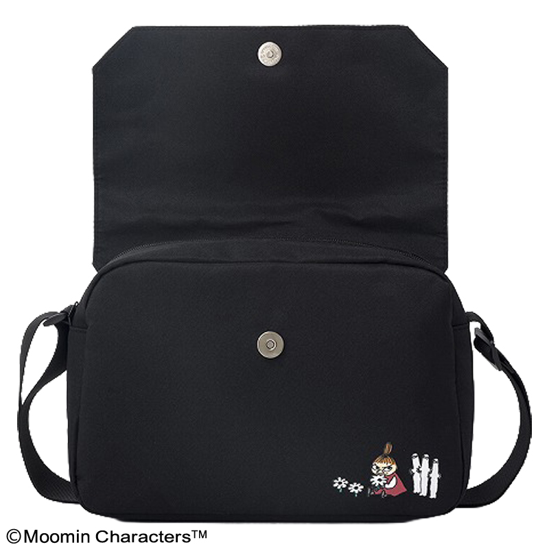 「MOOMIN ムーミン公式ファンブック 2026 ショルダーバッグ リトルミイ＆ニョロニョロver.」