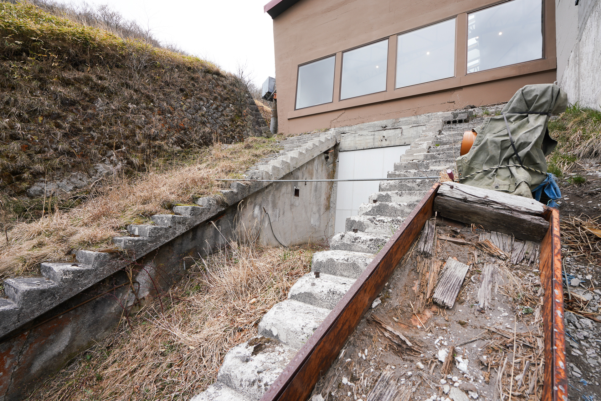 元はホームだったのだろう