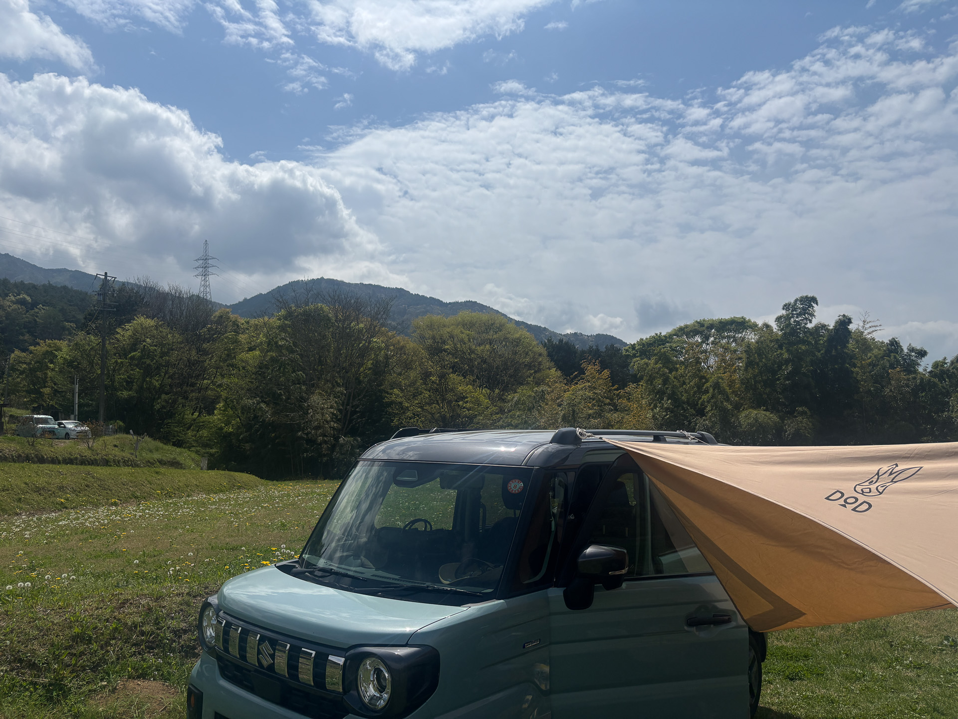 キャンプしやすいクルマで簡単設営