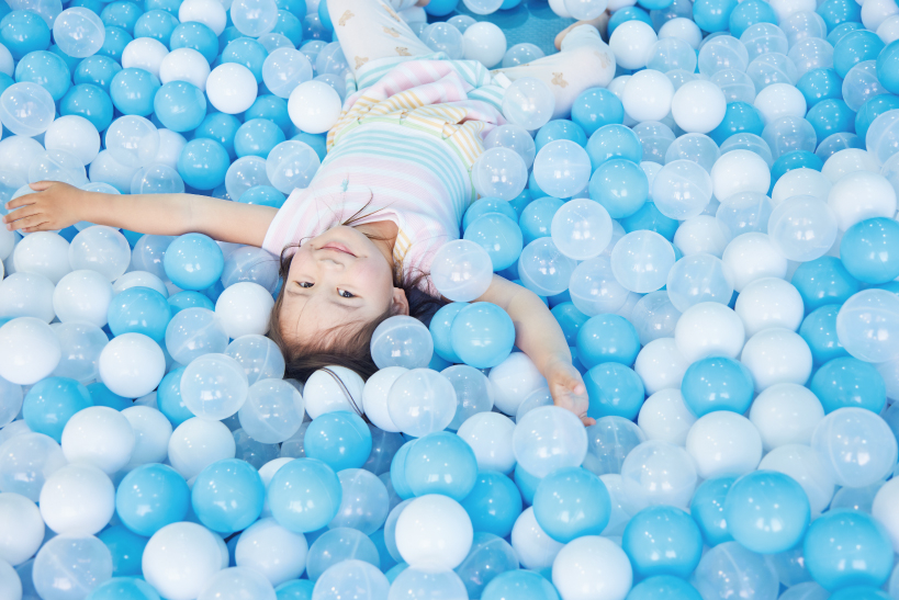 子供が遊べるボールプールや乗り物、サーキットも