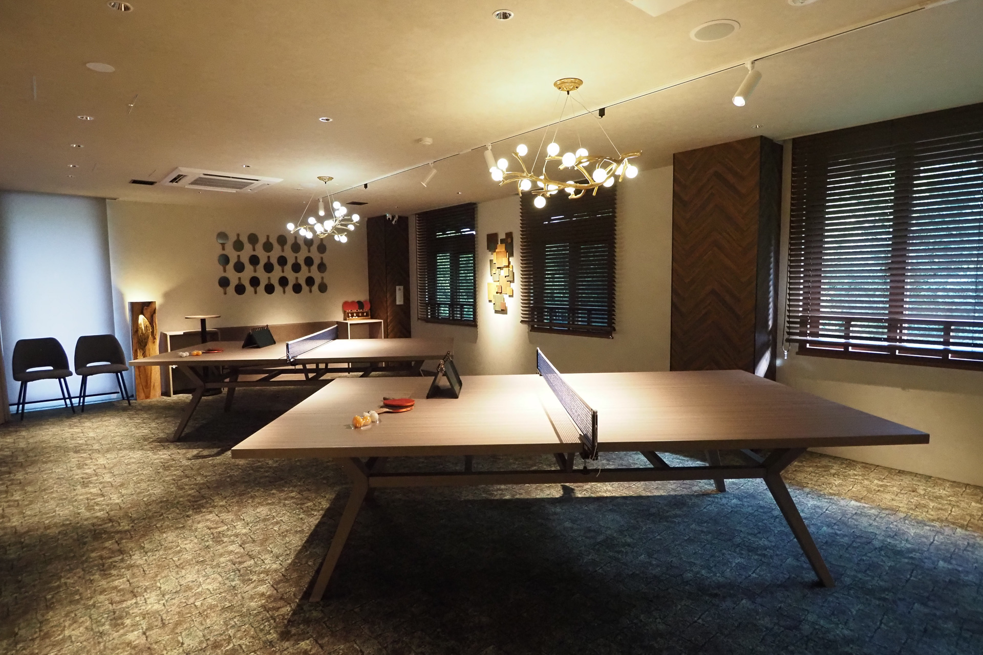 プレイコーナー。夜やチェックアウト後は家族連れでにぎわっていた