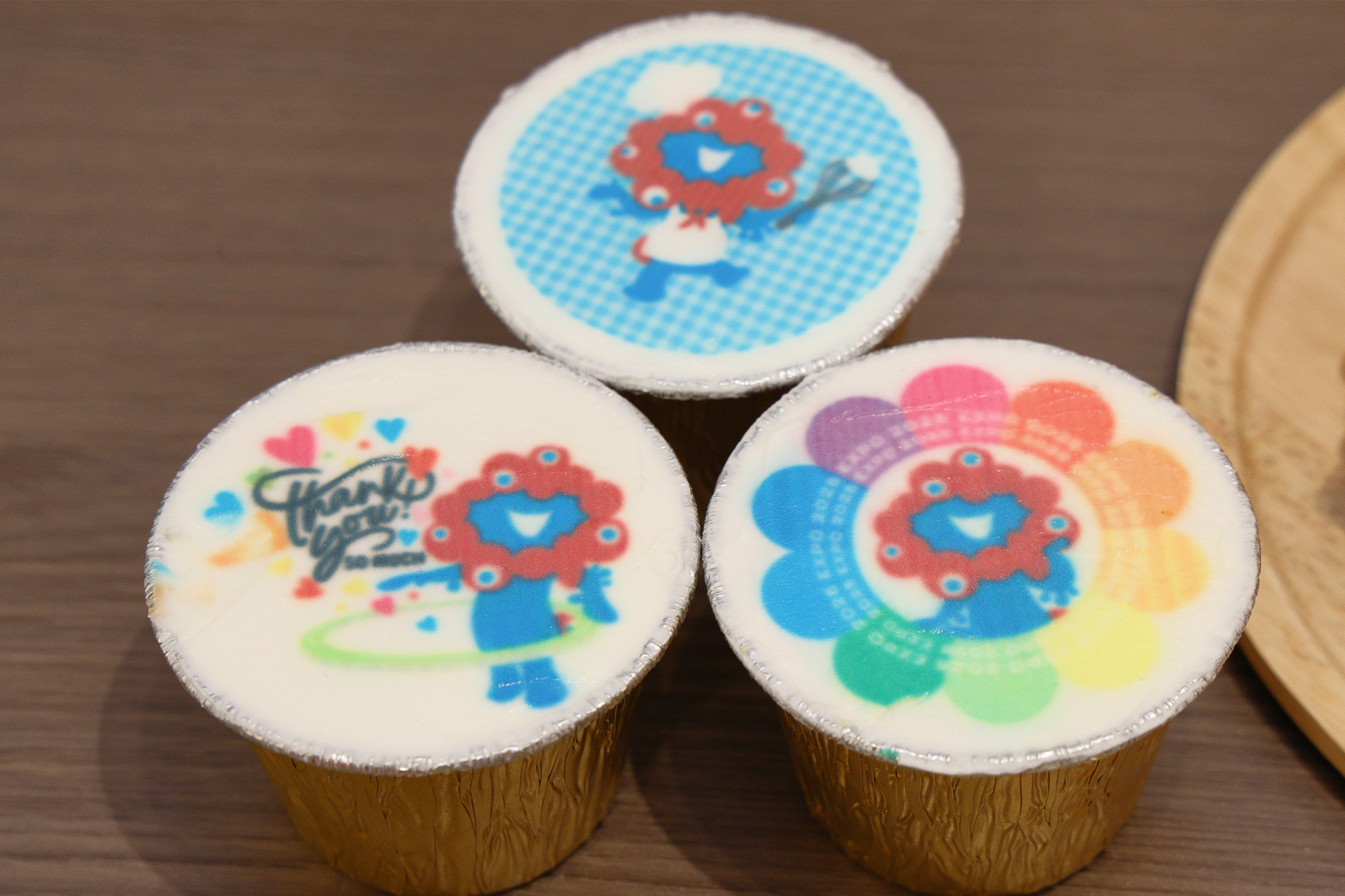 ミャクミャクチーズケーキ（780円）※1人2個まで