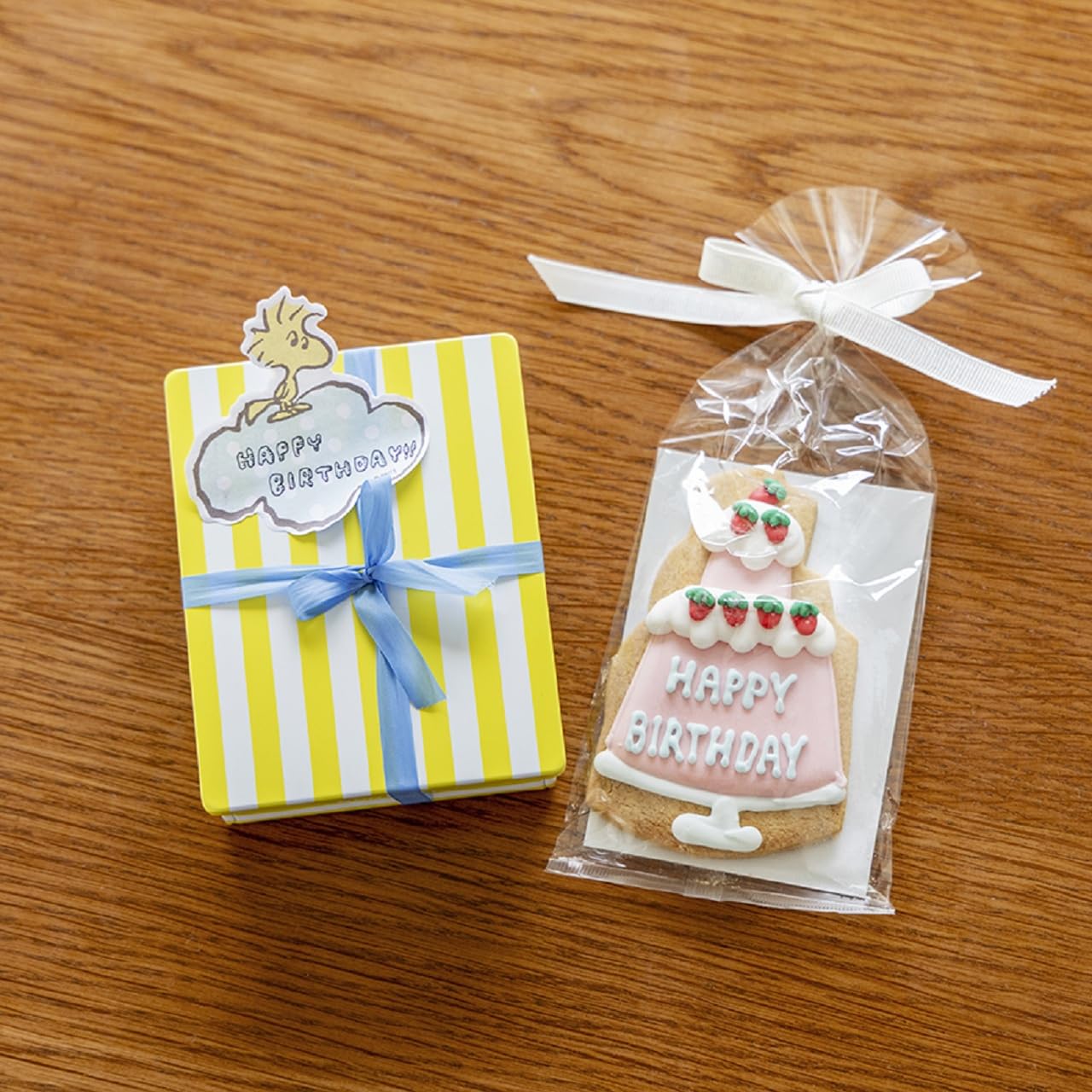 スヌーピーと仲間たちのふせん全21種類。インデックスタイプやメッセージをシェアできるタイプなど、気にせず使える大ボリューム