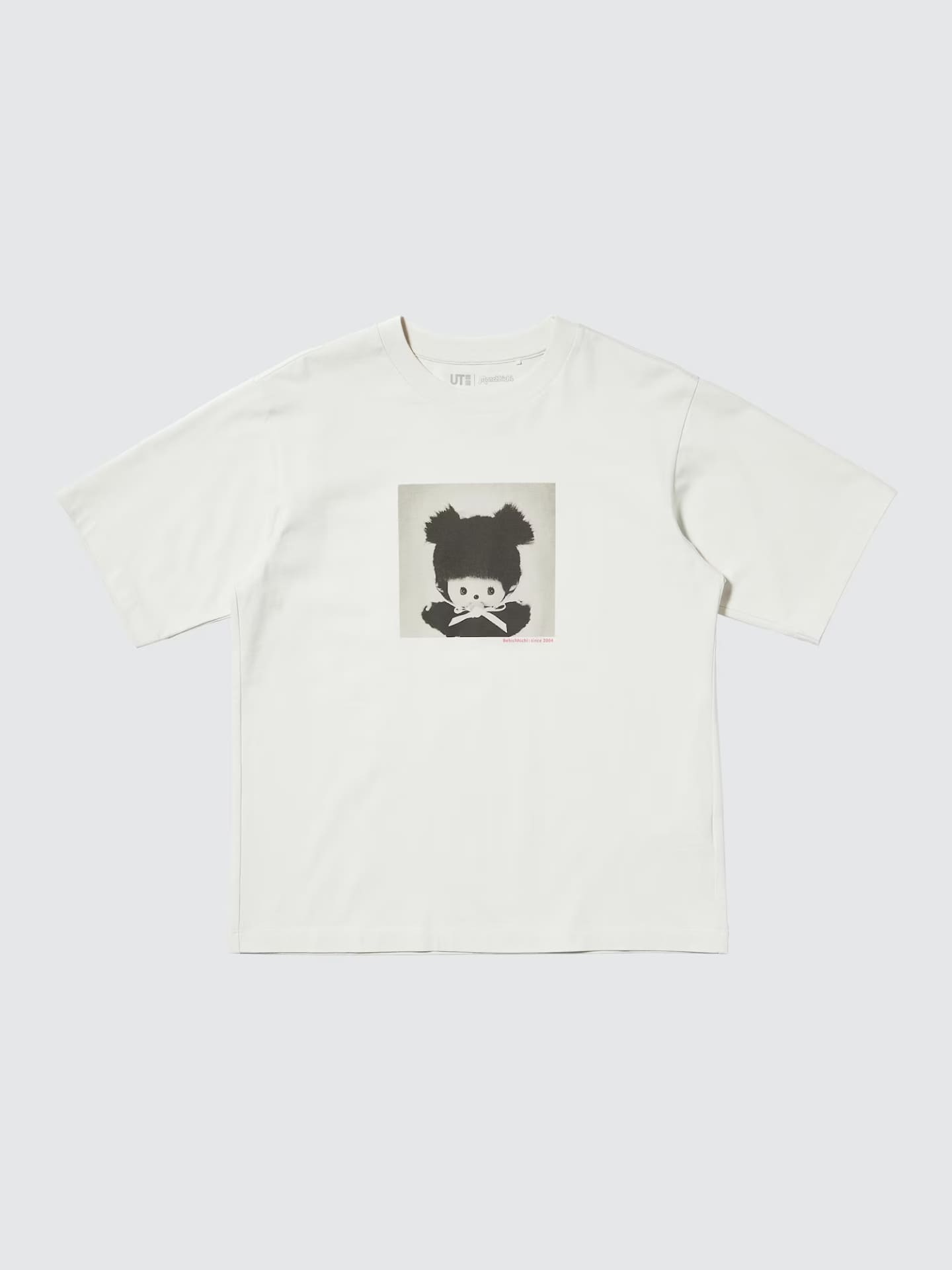5月1日発売「モンチッチ UT」ウィメンズ全4種。誕生初期のモンチッチをはじめ、レトロかわいいフォトグラフィックプリントが特徴
