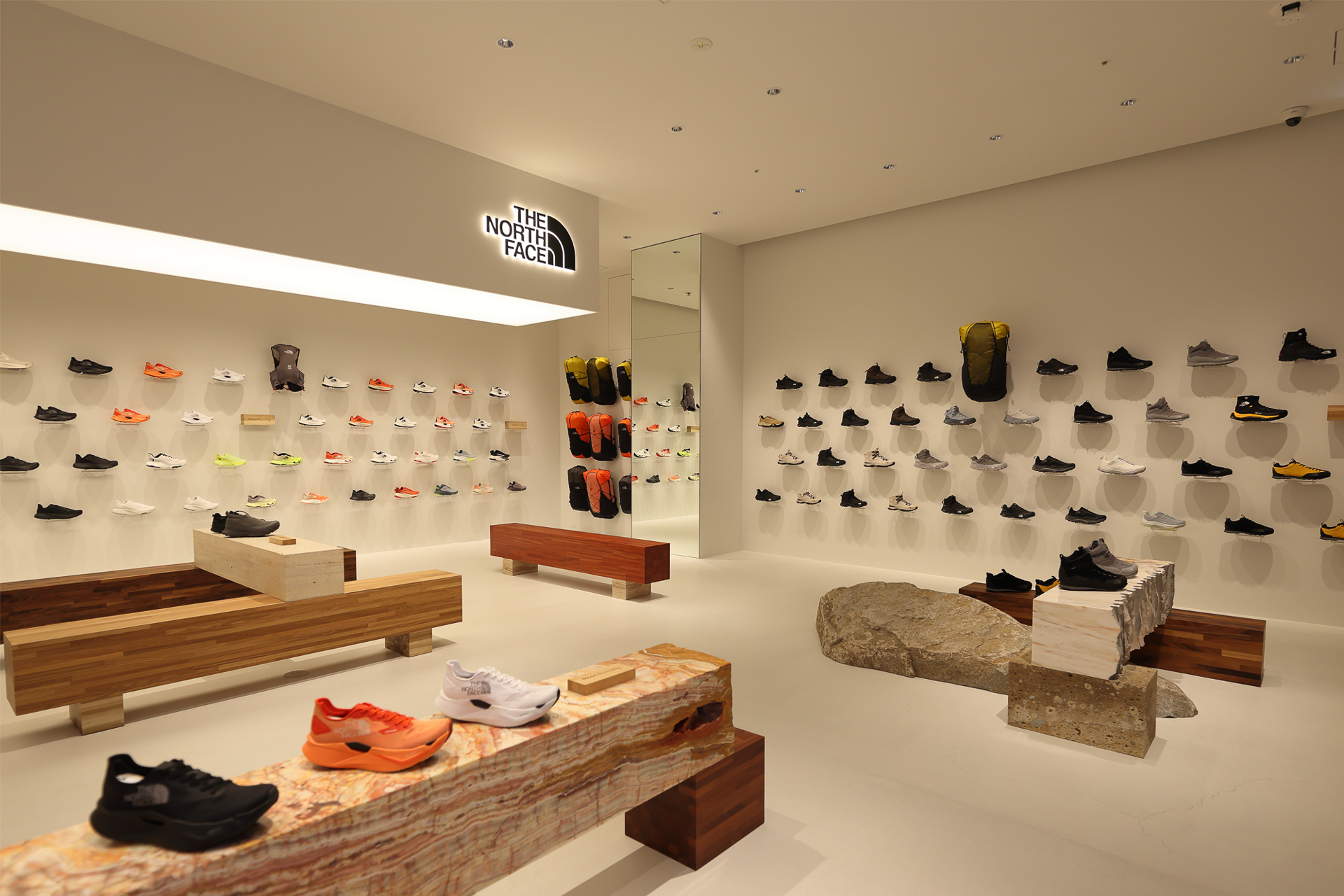 「THE NORTH FACE FOOTWARE」はザ・ノース・フェイスの新コンセプトストア