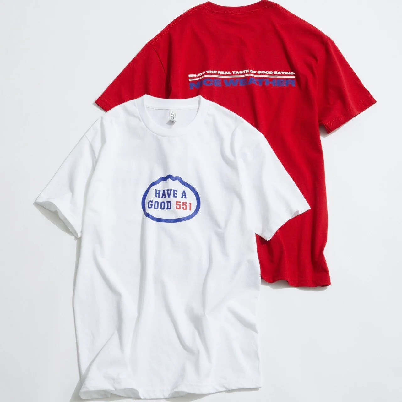 Tシャツ（各5940円）