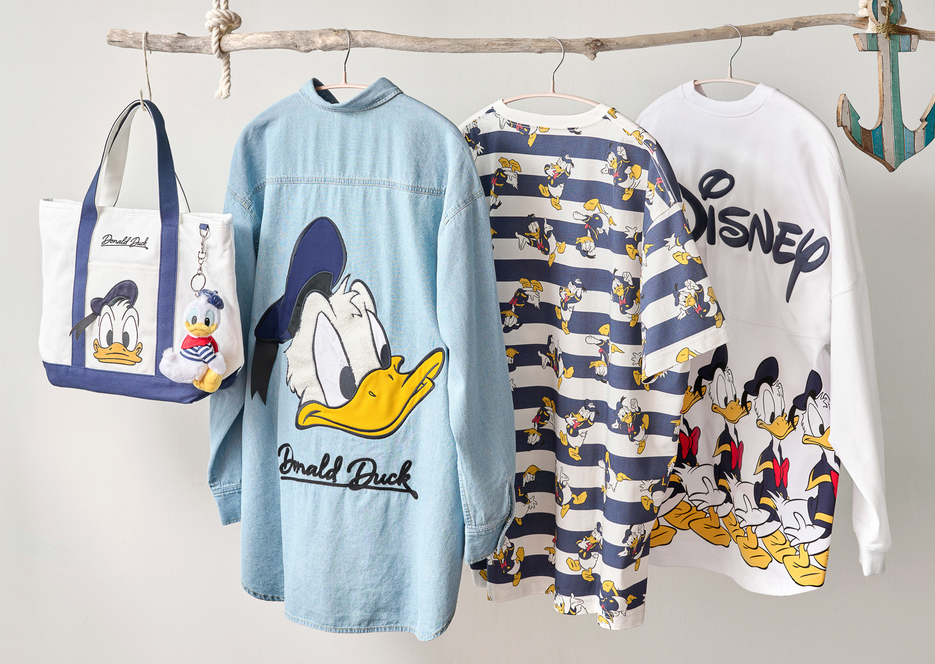 「DONALD FASHION 2026」も同時発売！