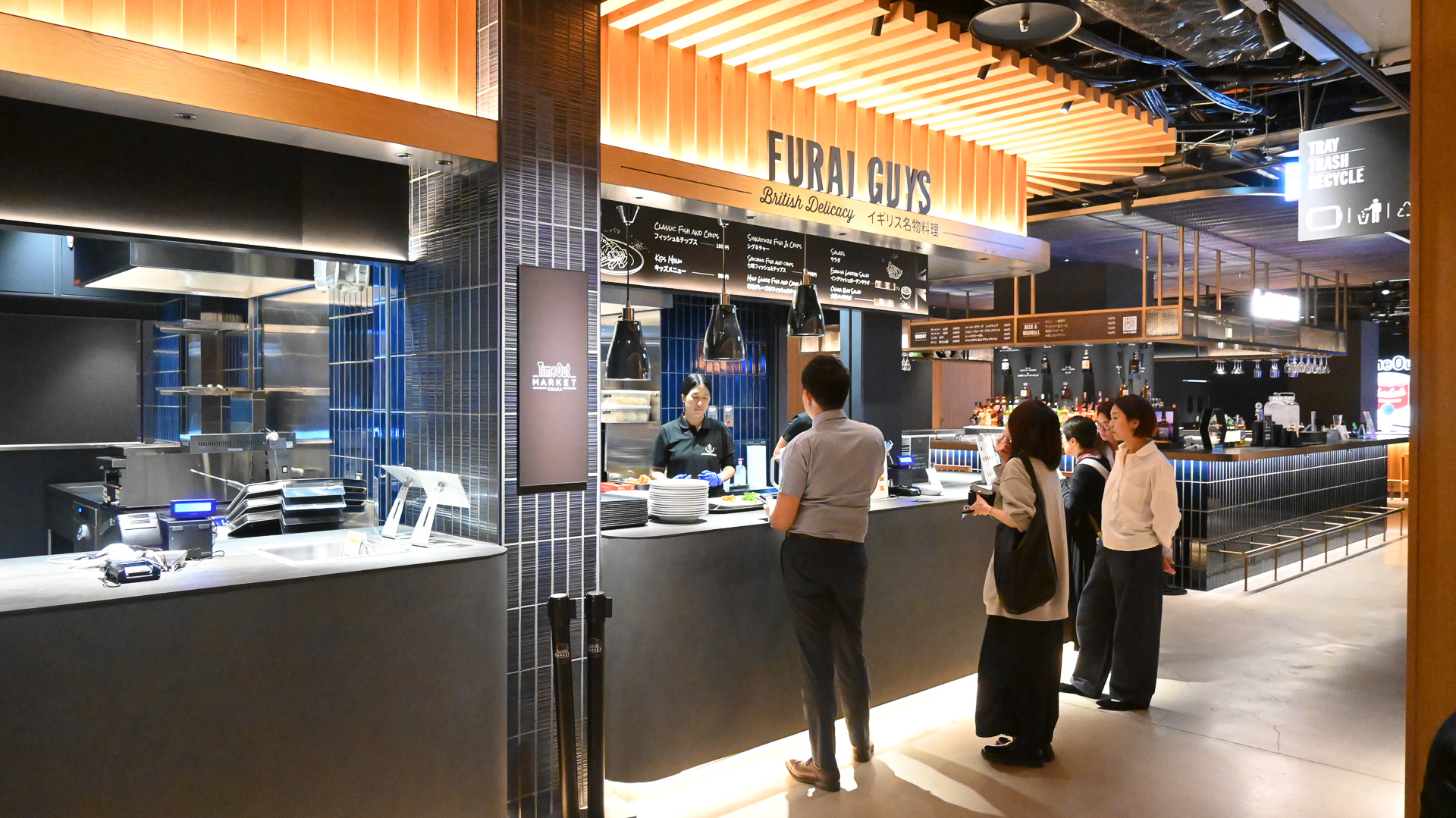 新店「FURAI GUYS」初日の様子