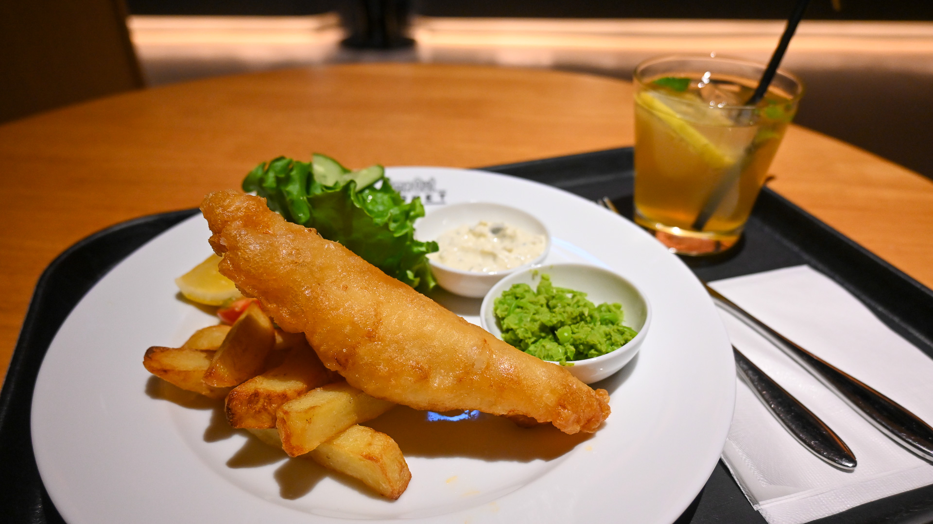 フィッシュ＆チップス（1800円）