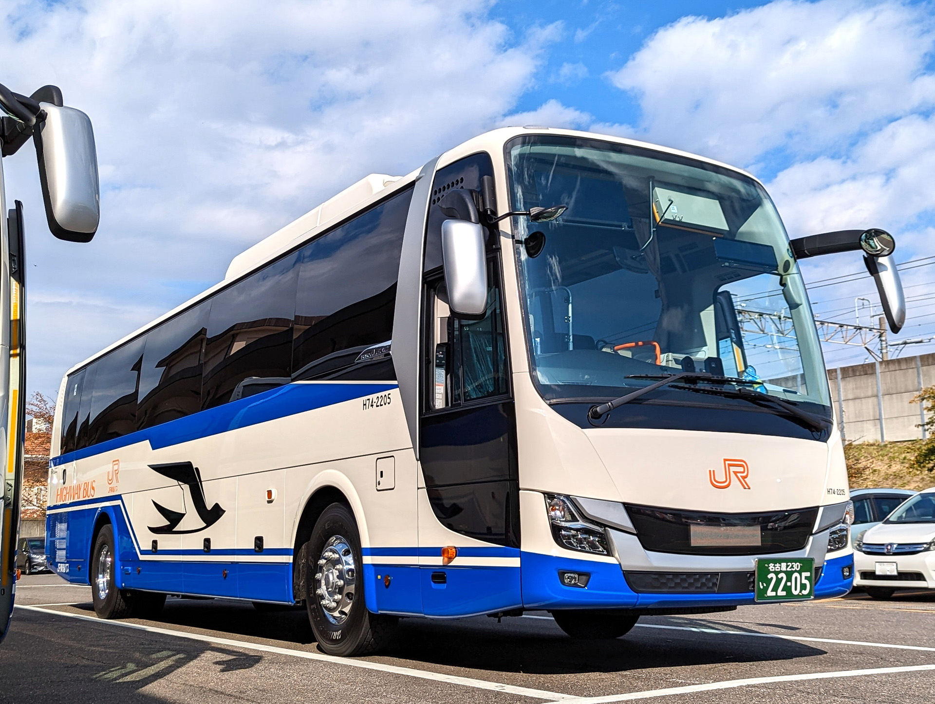 現行の車両デザイン