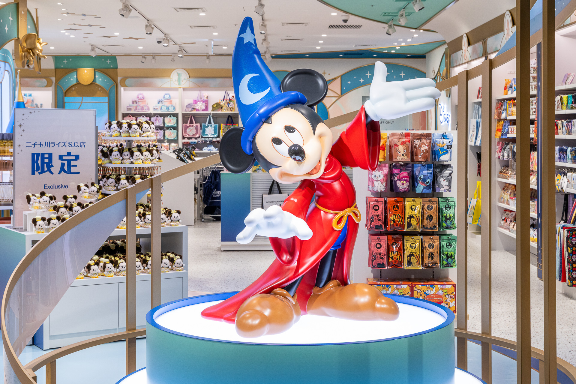 「ディズニーストア 二子玉川ライズ S.C.店」が本日オープンした