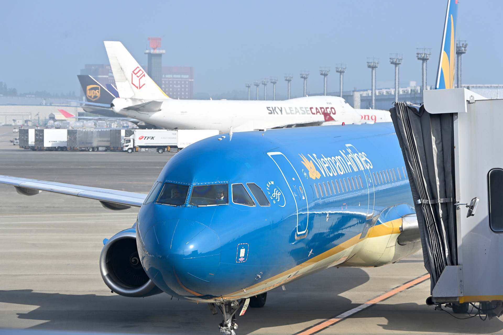 ベトナム航空を利用し夏から増便となるダナン直行便に搭乗してきました