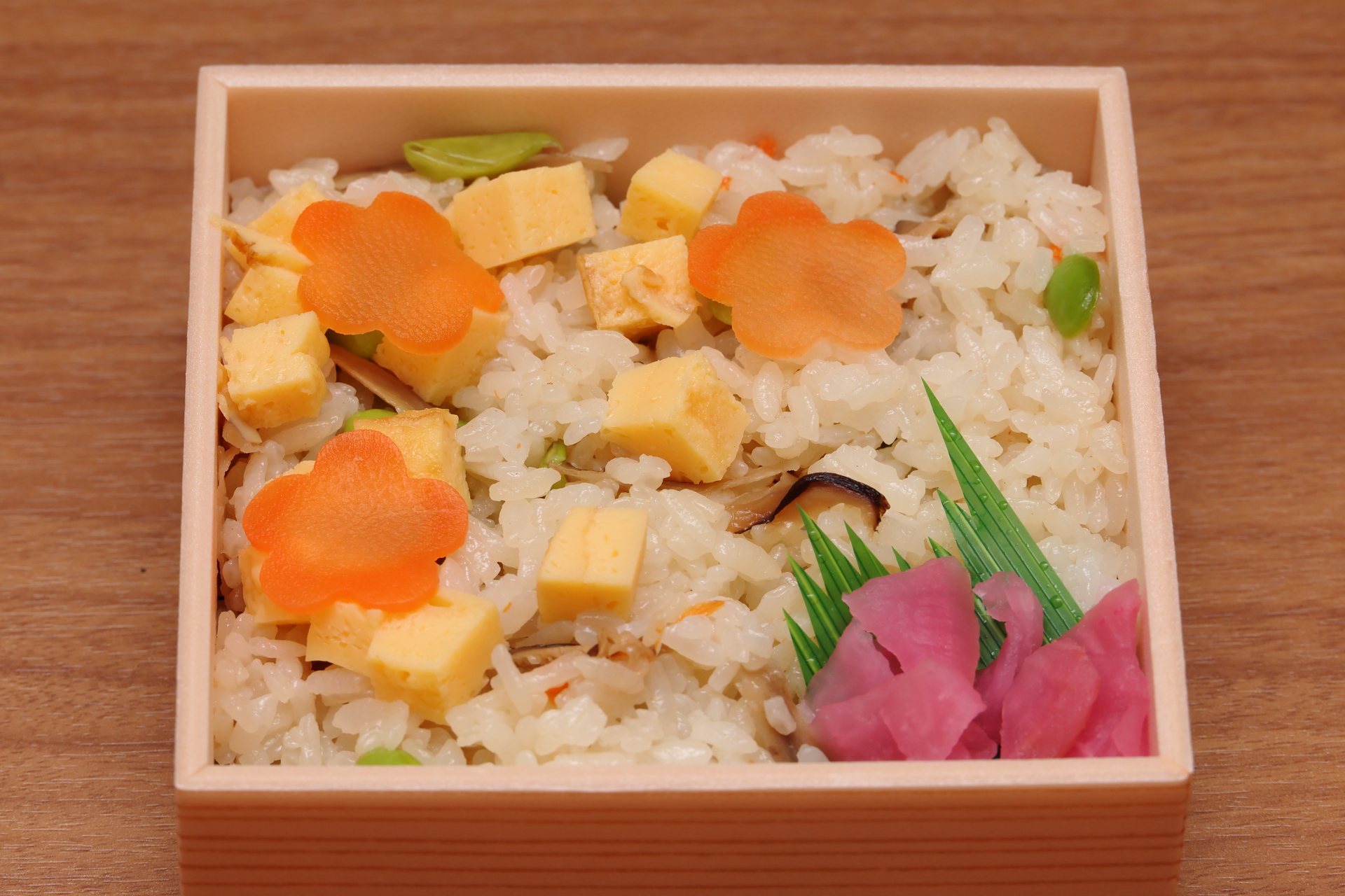 郡山産のブランド米「あさか舞」を使った豆ごはんは見た目も味も優しい