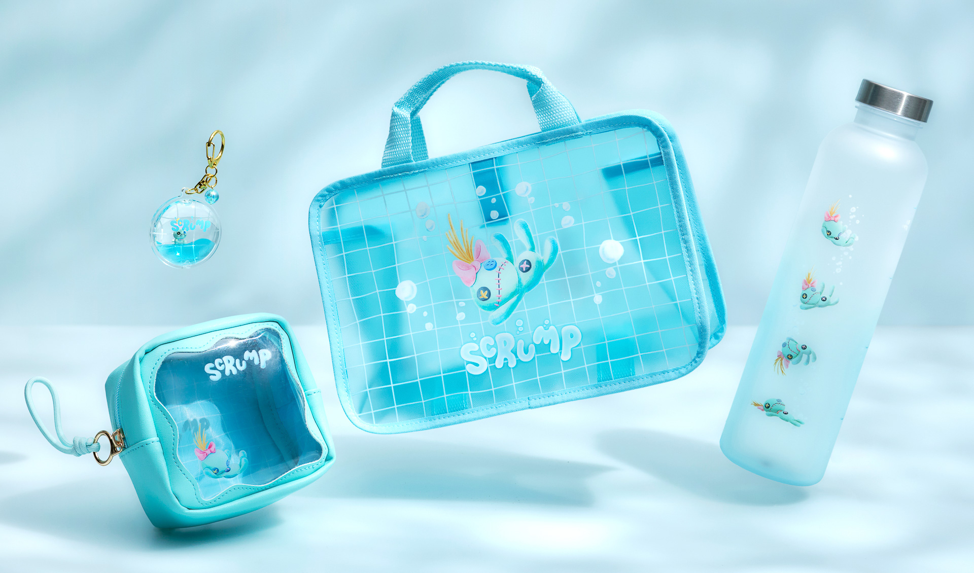 「Scrump Collection」も同時発売。ポーチ（2700円）、キーチェーン（1200円）、スパバッグ（2600円）、ウォーターボトル（2200円）