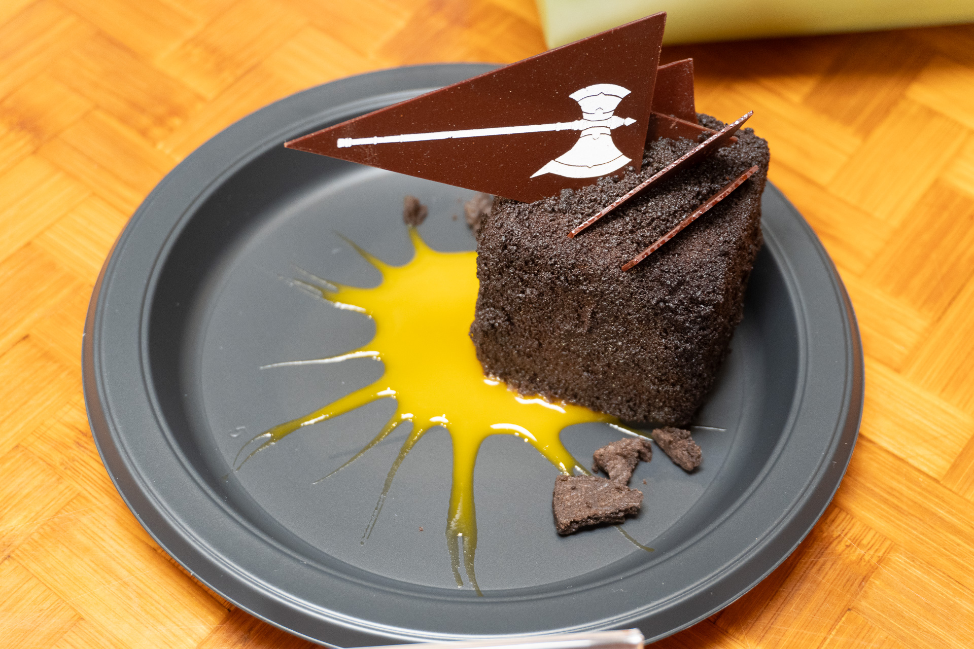 「シュタルクのショコラ＆ラズベリーケーキ」（1000円）