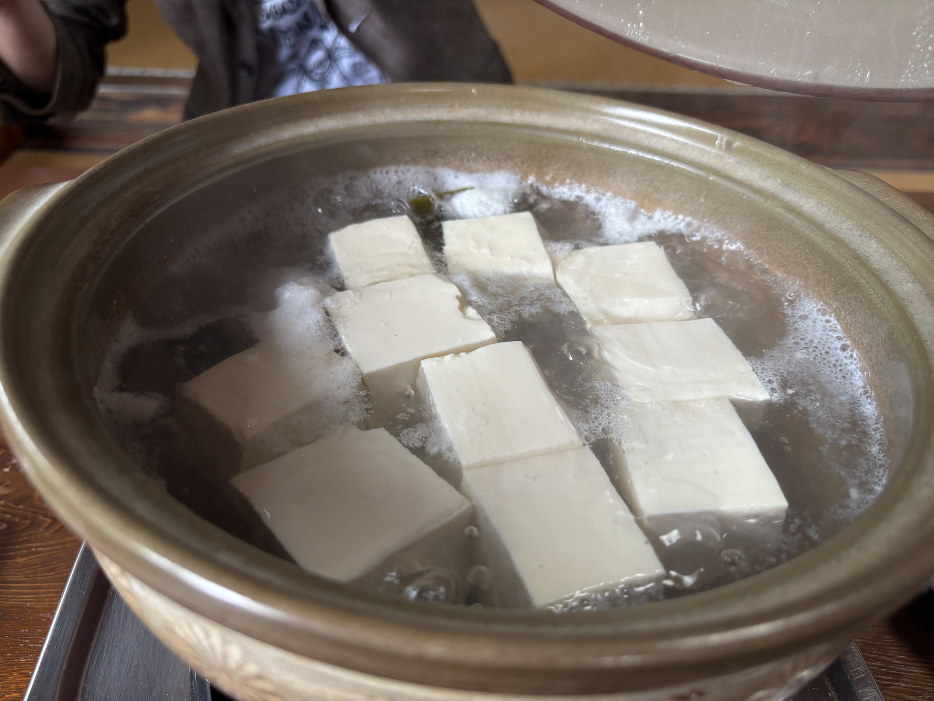 さっぱりヘルシーな湯豆腐