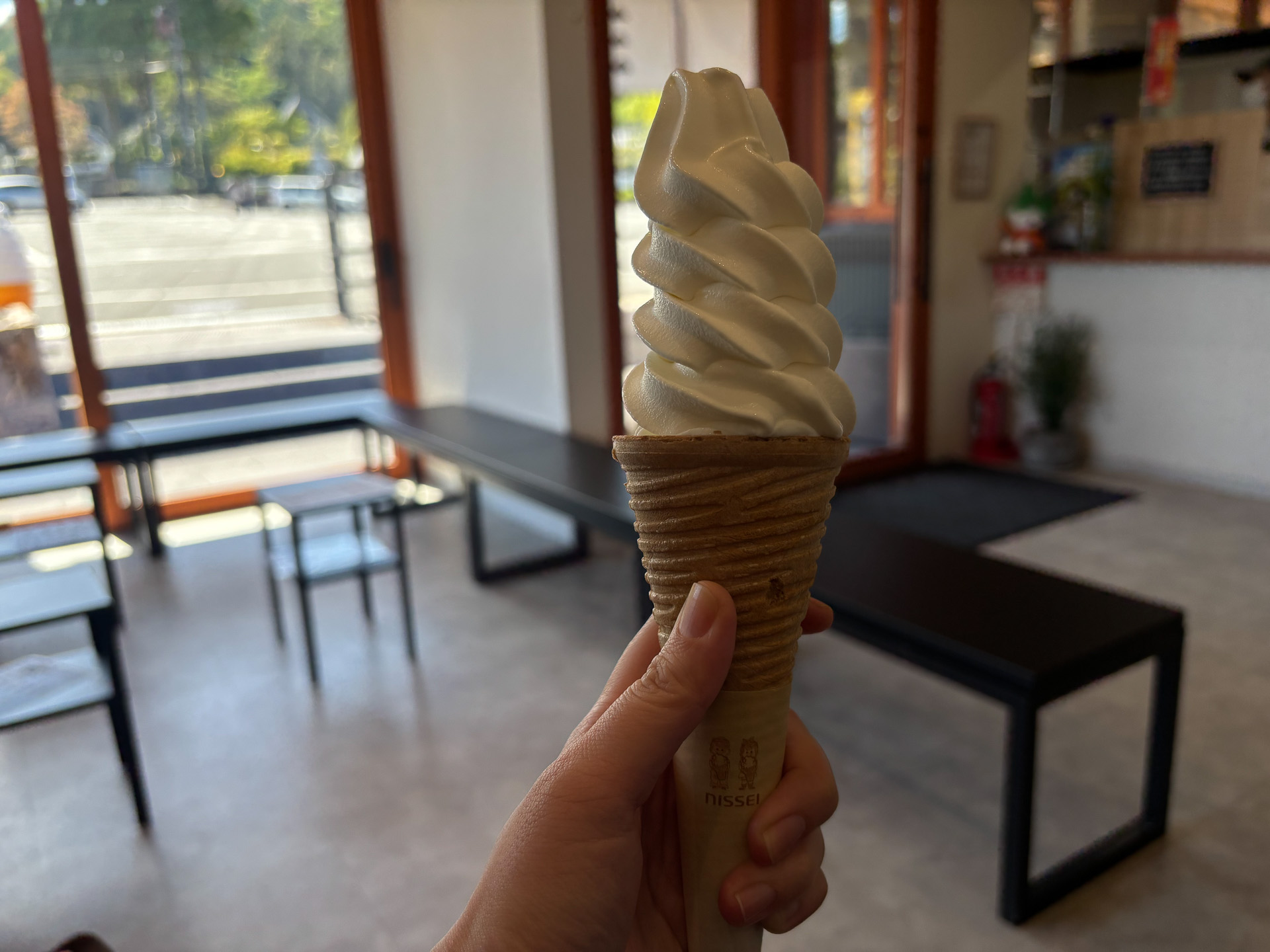 秋川牧園の牛乳ソフトクリーム