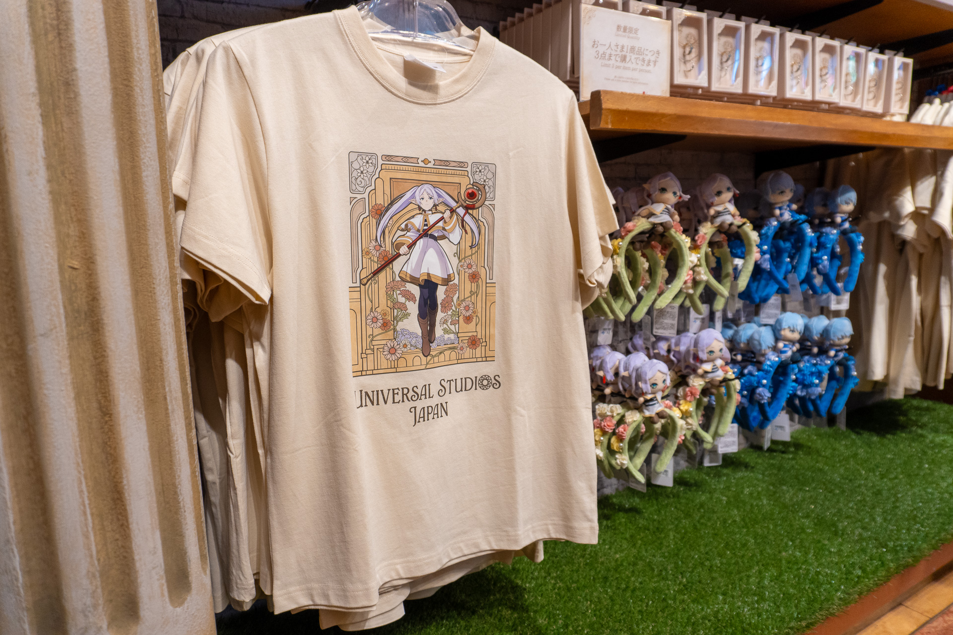 「Tシャツ」（4500円）