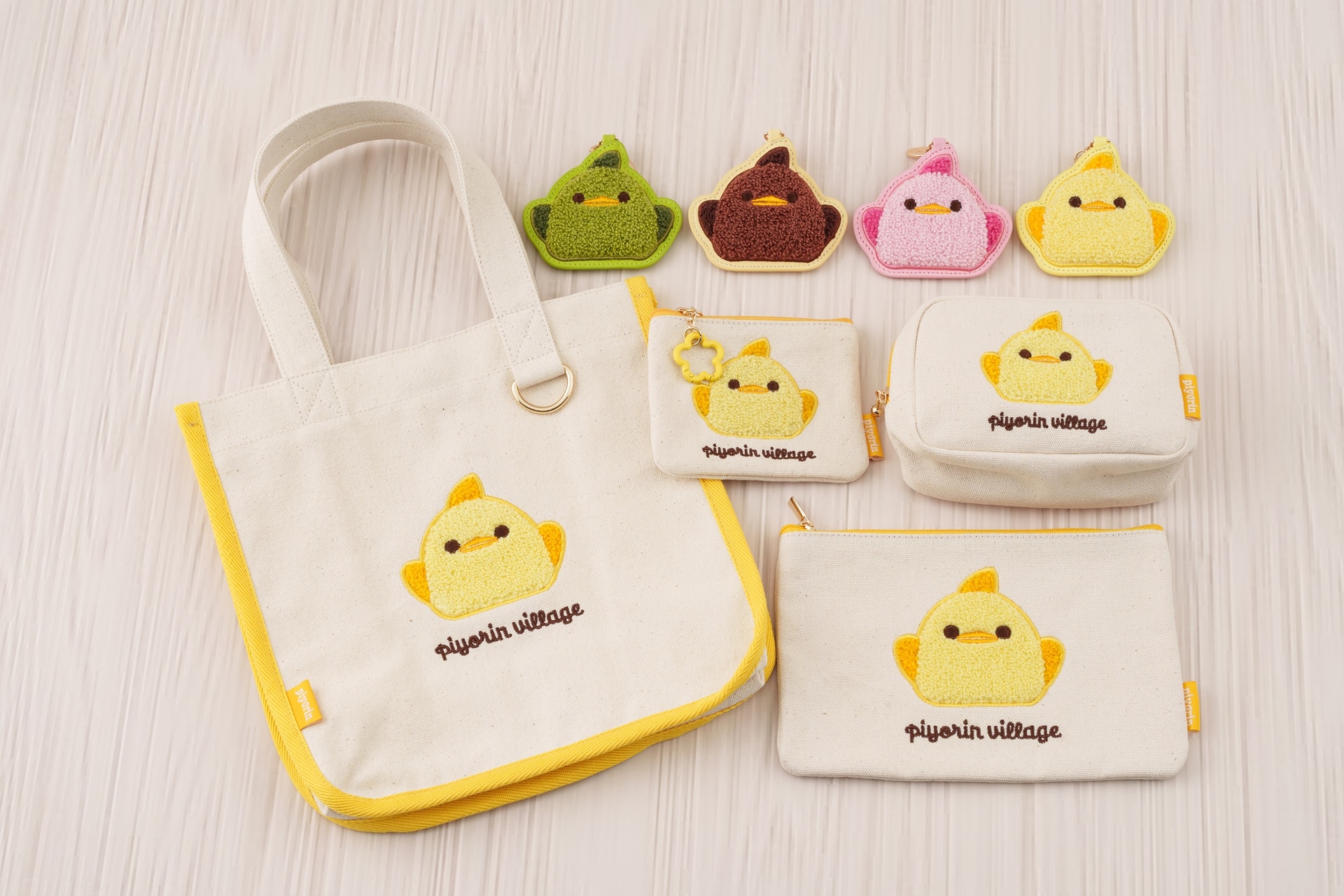 サガラ刺繍シリーズ