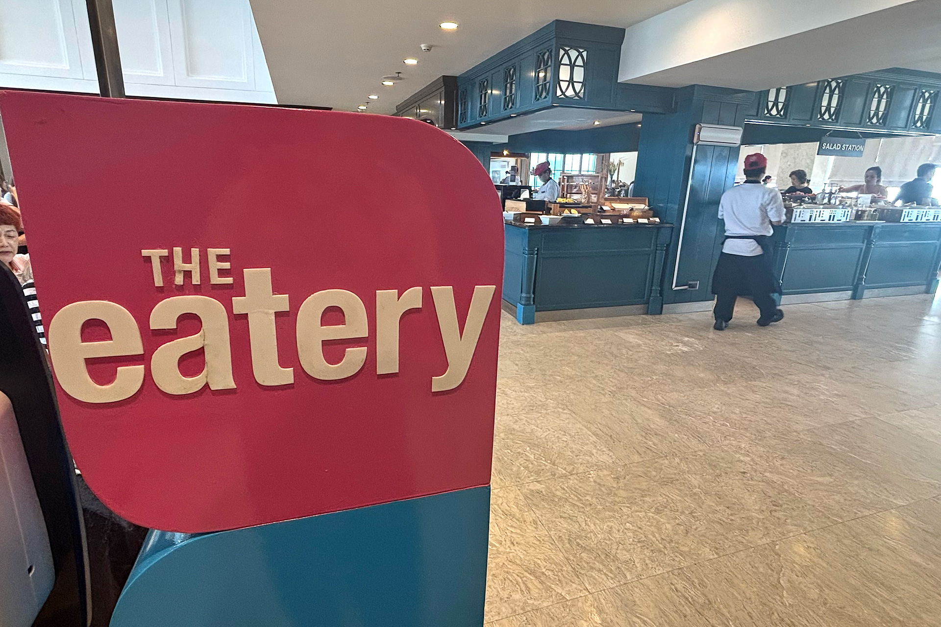 朝食は「The Eatery」にて