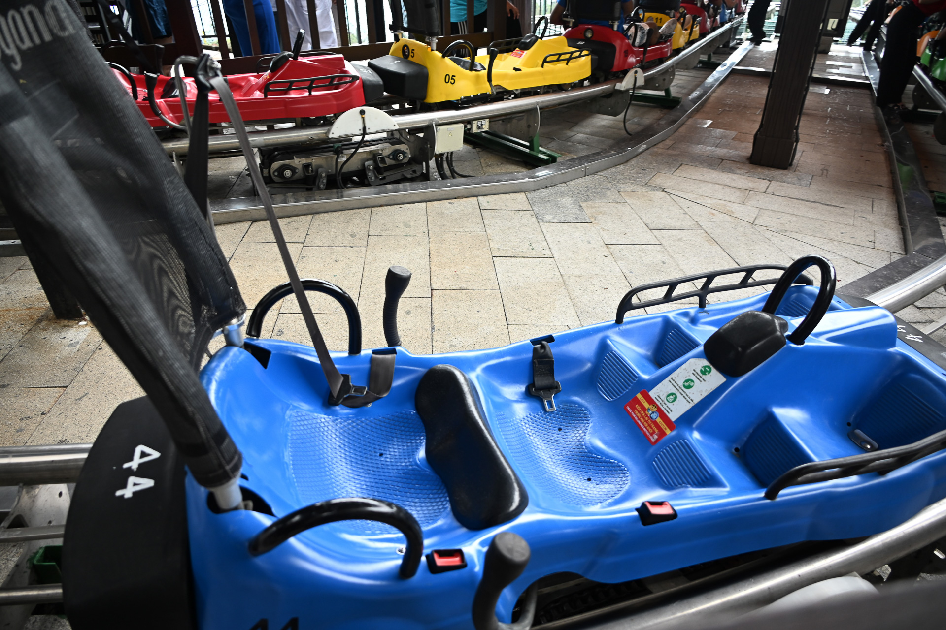 人気の「Alpien Coaster」は別料金で10万VND（約600円）