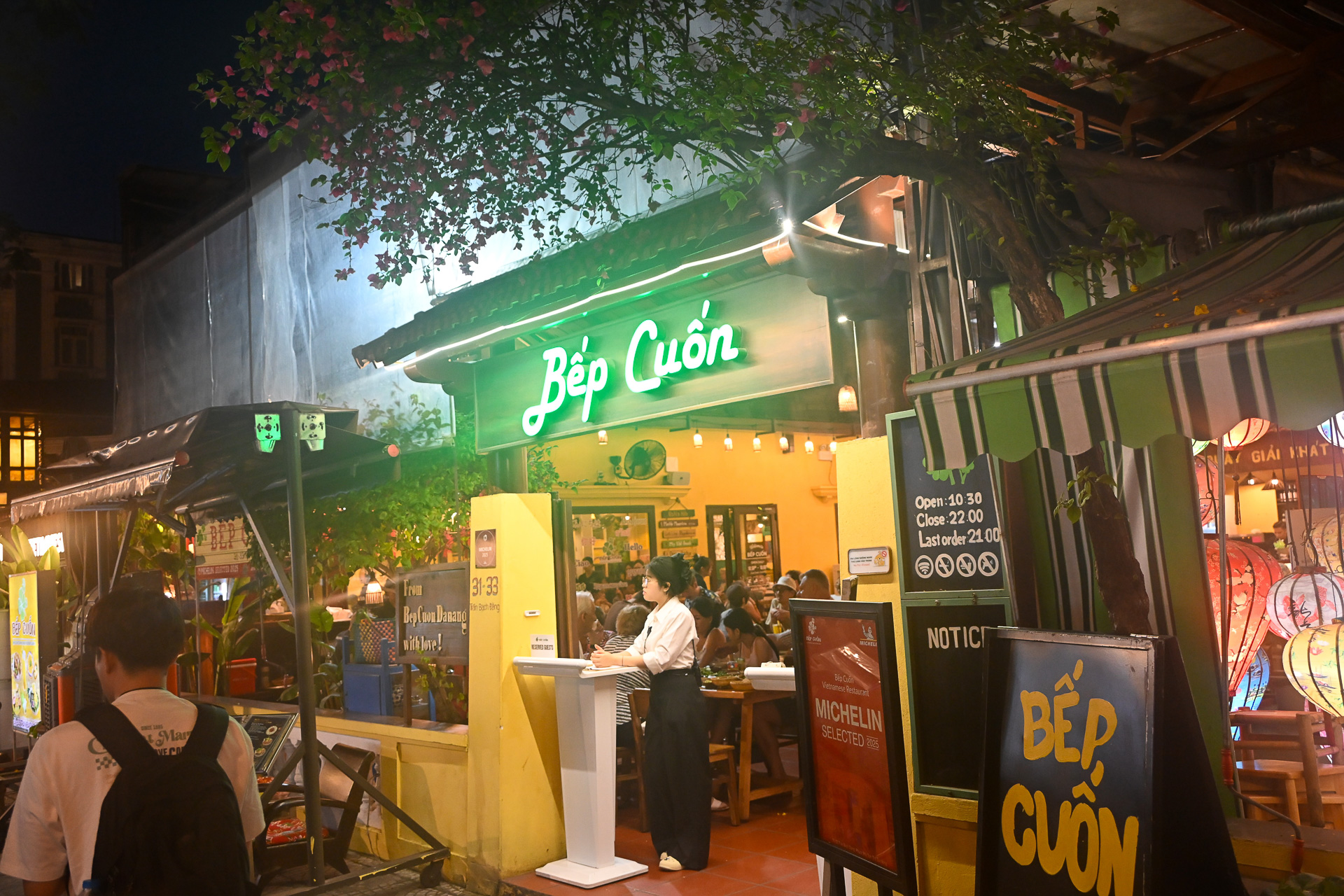 「Bep Cuon Da Nang」（31-33 Tran Bach Dang, P.An Hoi, Da Nang）