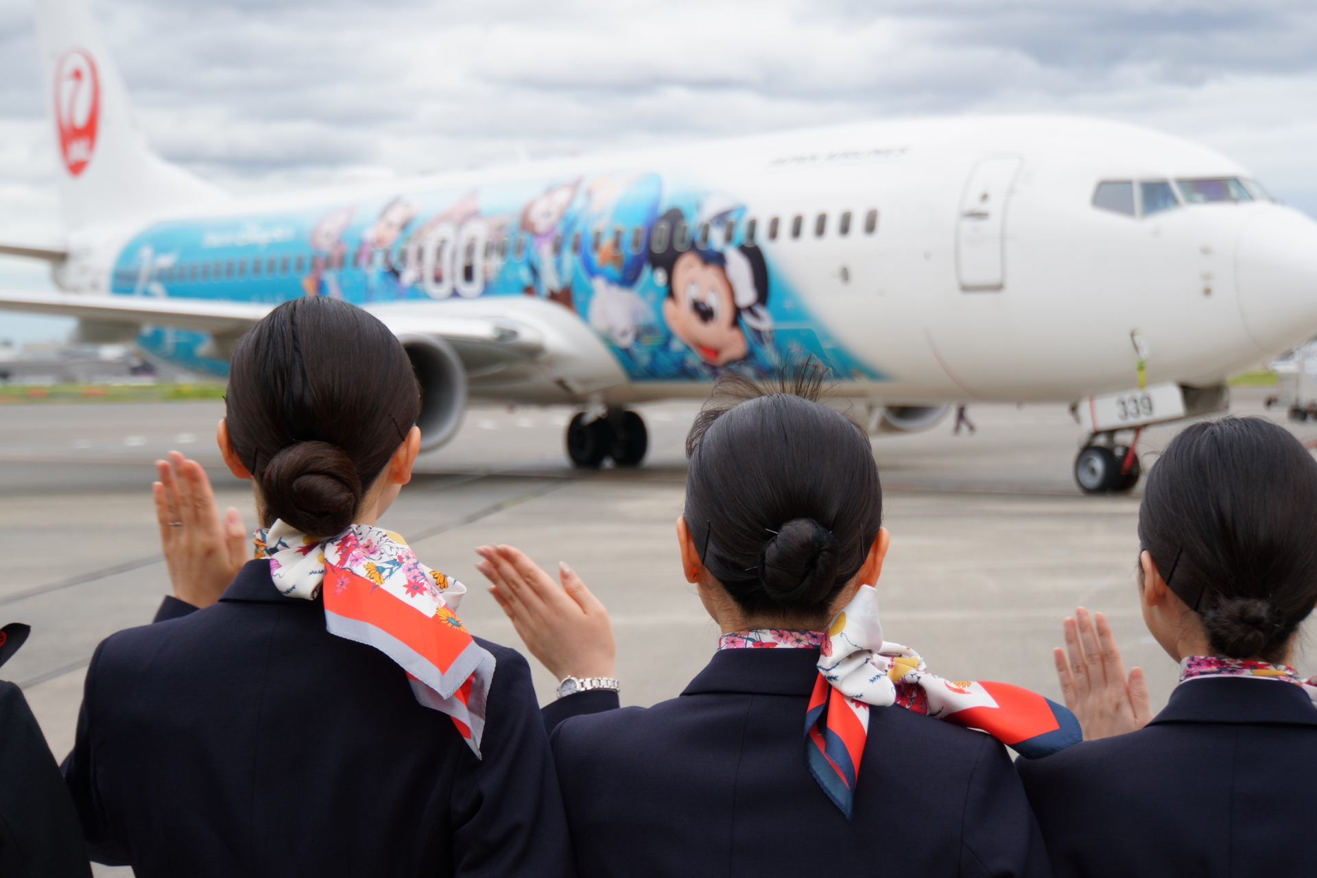 「JAL Jubilee Express」初便が熊本に向けて出発