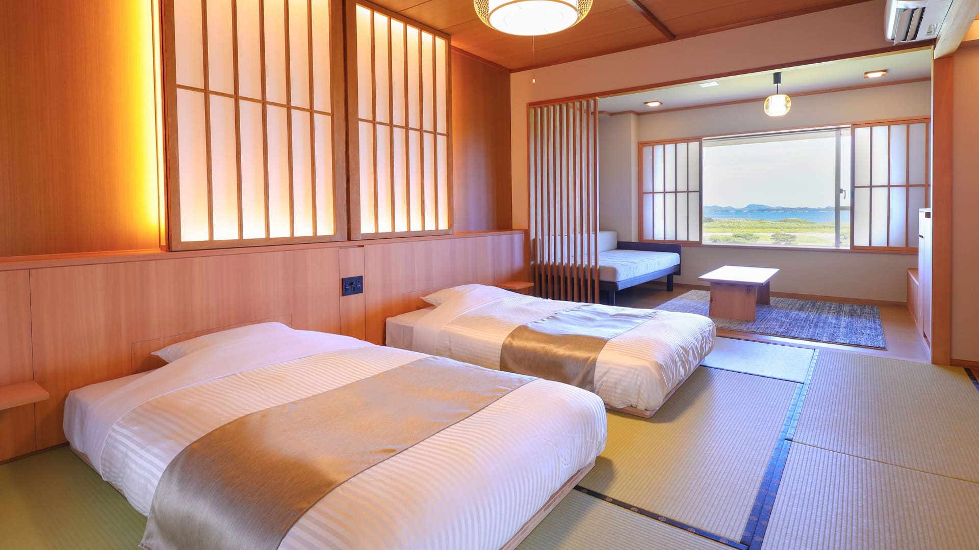 客室一例（スーペリア和ベッド10畳）