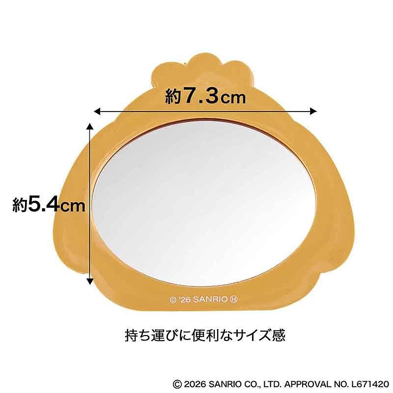 フェイス形ミラーは外寸約10×8.3cm（幅×高さ）。ミニバッグやポーチにも忍ばせやすい手のひらサイズで、夏らしいサングラス＆日焼けのポチャッコがポイント