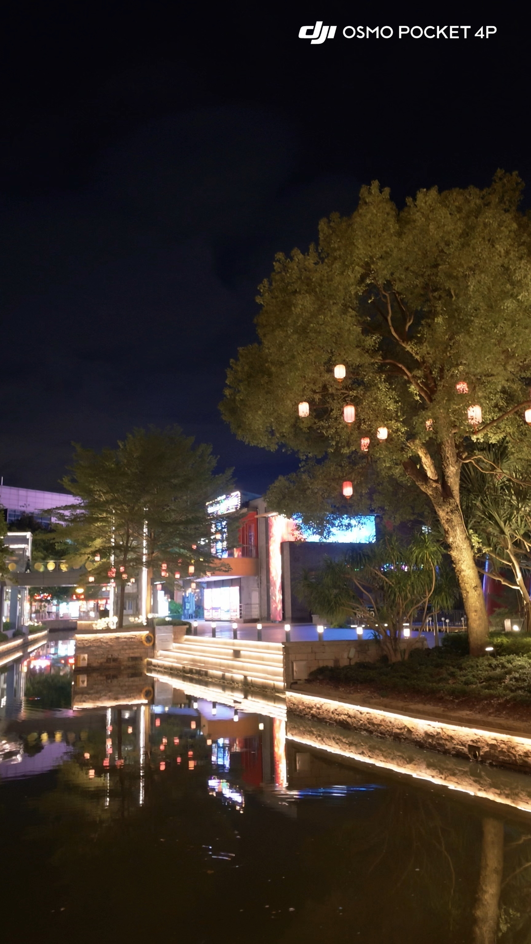 あとから色合いを編集した昼の街並みと夜景。いずれも編集には公式スマホアプリを使用し、動画データからキャプチャを出力した