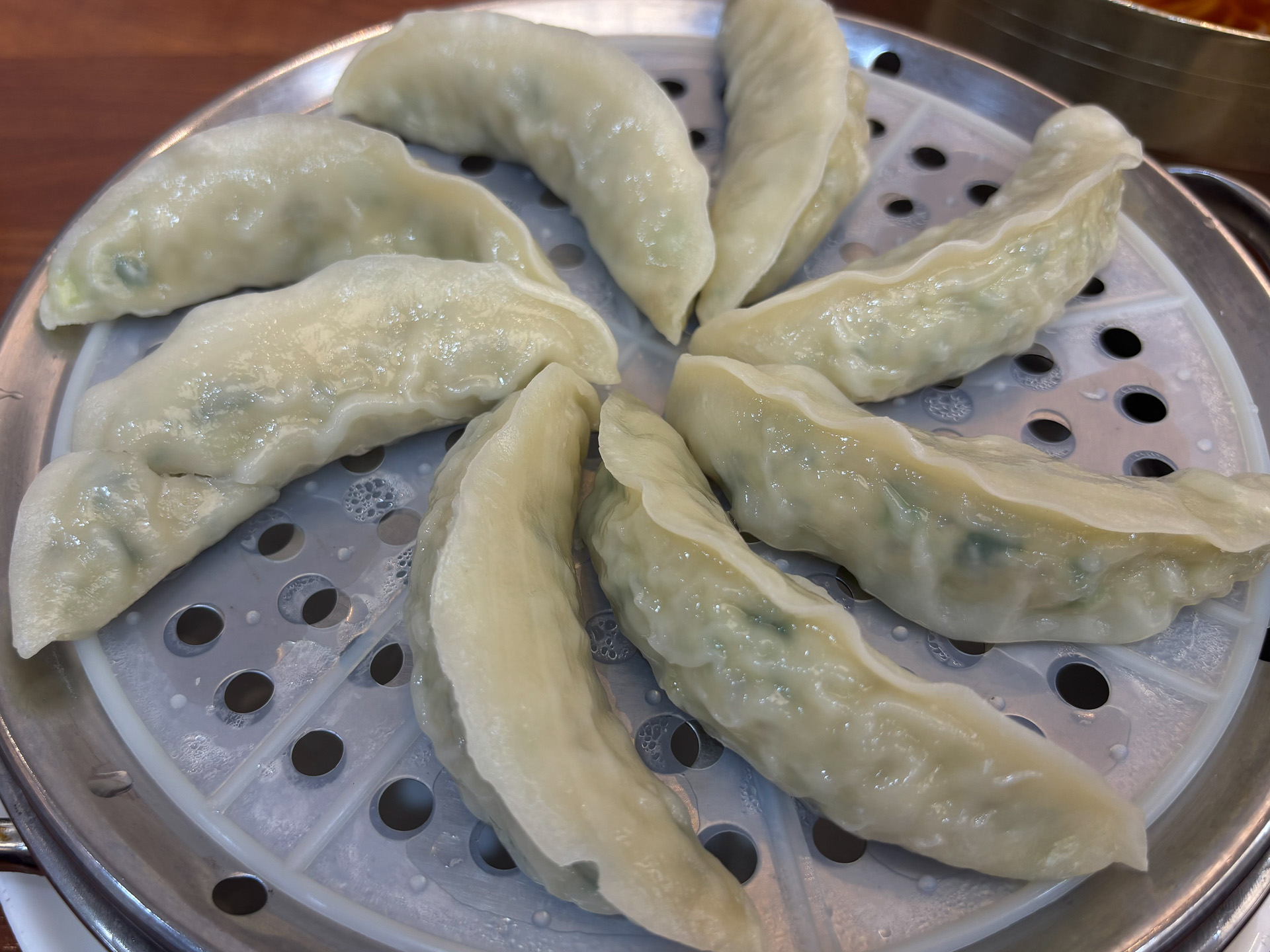 餃子も美味しい
