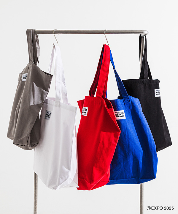 TOTE BAG。カラー展開はWHITE、GRAY、BLACK、RED、BLUEの全5色