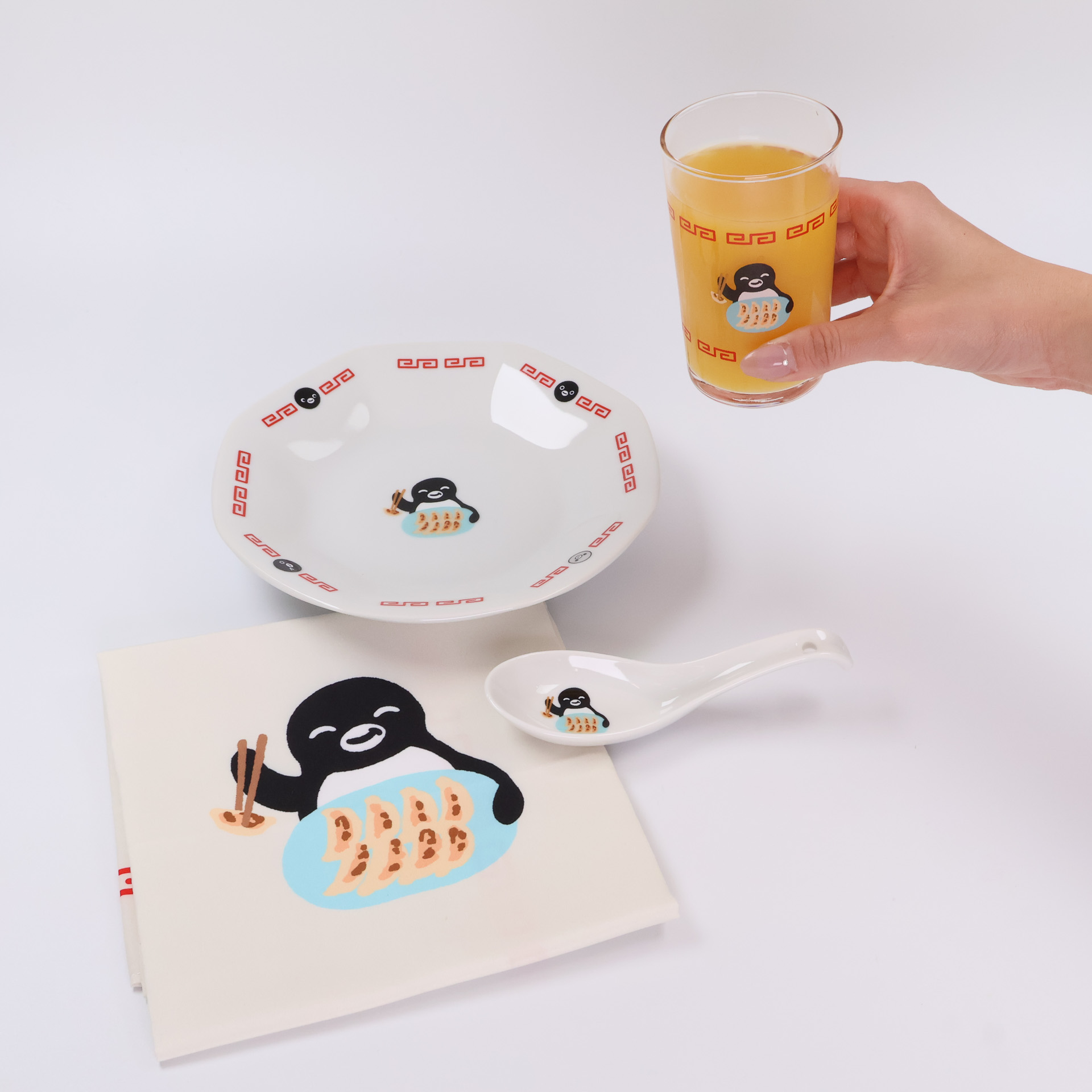 Suicaのペンギン 町中華グッズを発売